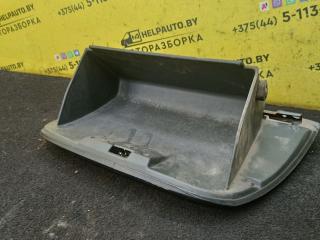 бардачок Hyundai Tiburon 1 поколение [рестайлинг] RD 2001, 2.0 л., бензин, 5МКПП, красный, купе