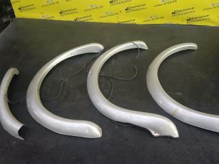 молдинг (накладка кузовная) Nissan Navara D22 [рестайлинг] 2003