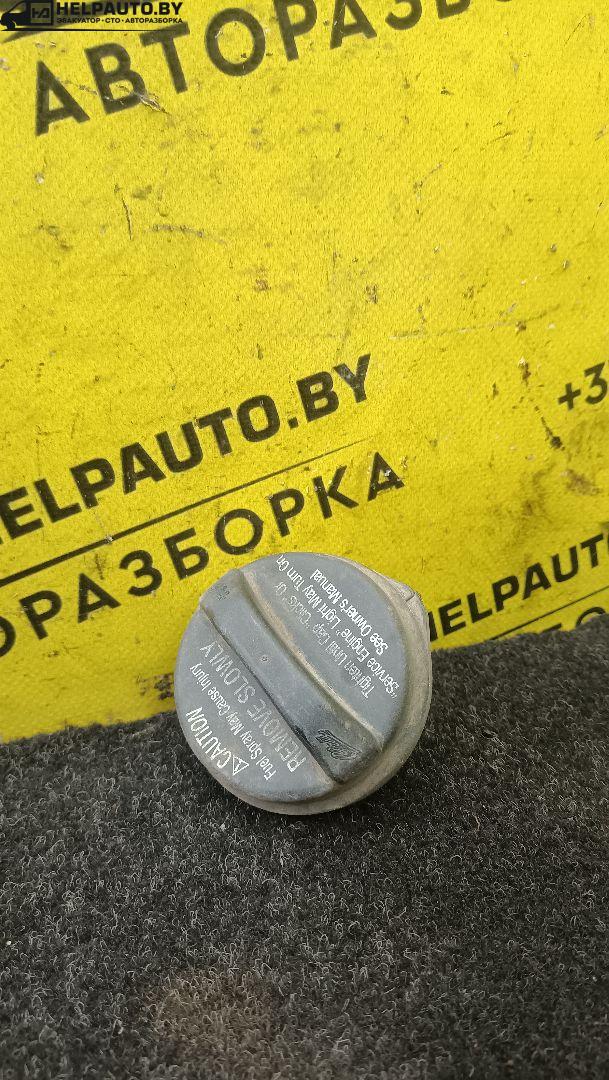 пробка топливного бака Renault Scenic RX4 1 поколение 2003, 2.0 л., F4R 744, бензин, МКПП, синий, внедорожник 5 дв. - фото №1