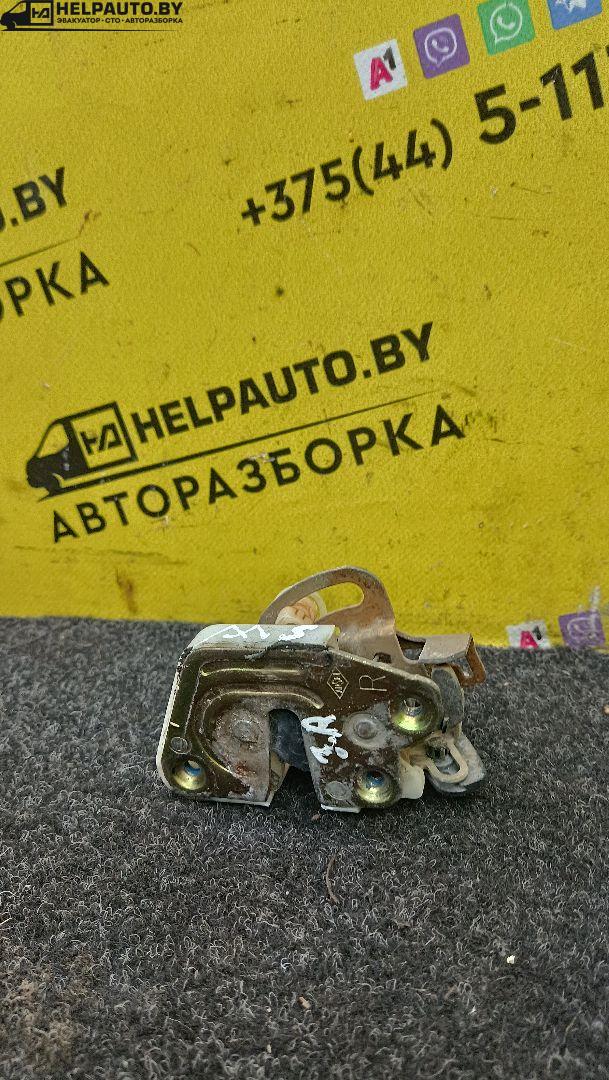 замок двери задней правой Mitsubishi Space Wagon 2 поколение (Typ N30/N40) 1994, 2.0 л., 4D68 T, дизель, МКПП, серый, минивэн - фото №1