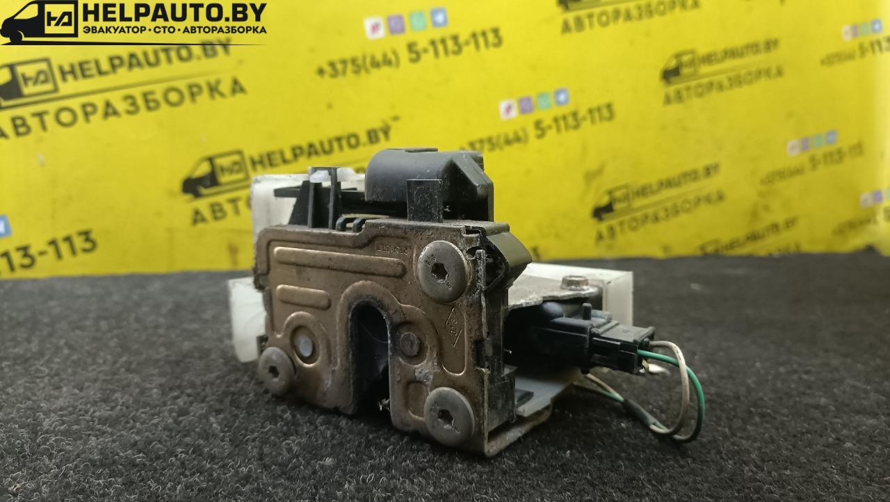 замок двери передней правой Renault Scenic 1 поколение 1998, 1.9 л., дизель, МКПП, серый, минивэн - фото №1