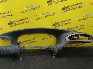 рамка панели приборов Chrysler Voyager 3 поколение 2001