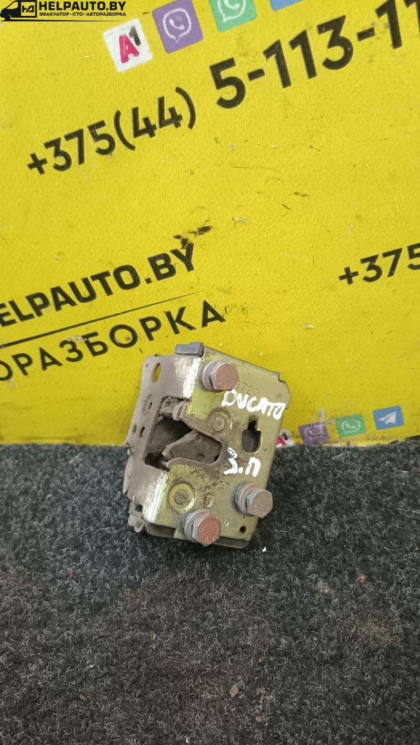замок двери сдвижной Fiat Ducato 2 поколение 2001, 2.8 л., дизель, МКПП, красный, микроавтобус, передний привод - фото №1