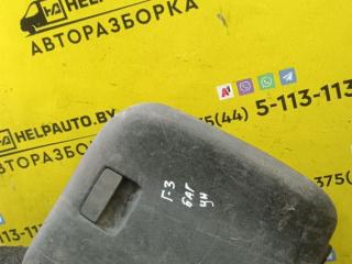 пластик Volkswagen Golf 3 поколение 1995, 1.9 л., 1Y, дизель, МКПП, белый, универсал, передний привод
