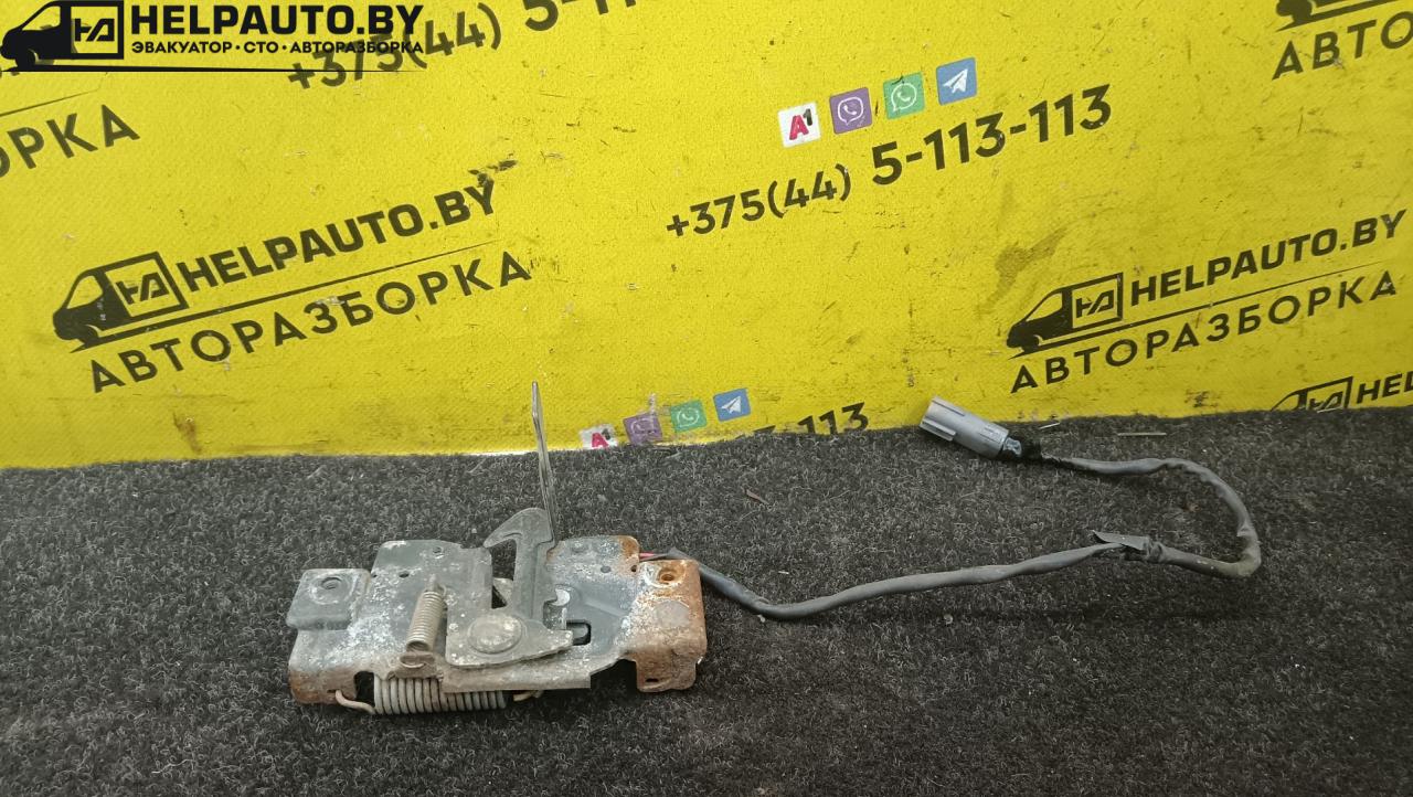 замок капота Mazda 6 GG 2003, 1.8 л., L8-DE, бензин, АКПП, черный, хетчбэк 5 дв. - фото №1