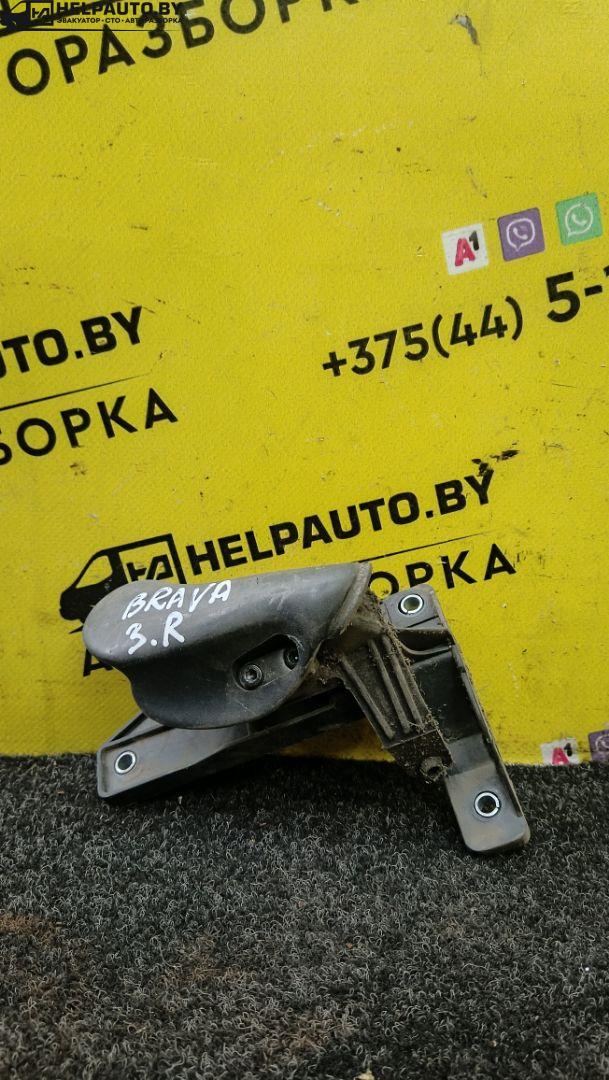 ручка внутренняя задняя правая Fiat Brava 1 поколение 1998, 1.4 л., 182 A3.000, бензин, 5МКПП, серый, хетчбэк 5 дв., передний привод - фото №1