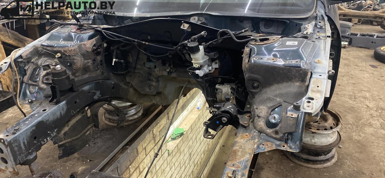 четверть передняя левая Mazda 6 GG 2003, 1.8 л., L8-DE, бензин, АКПП, черный, хетчбэк 5 дв. - фото №1