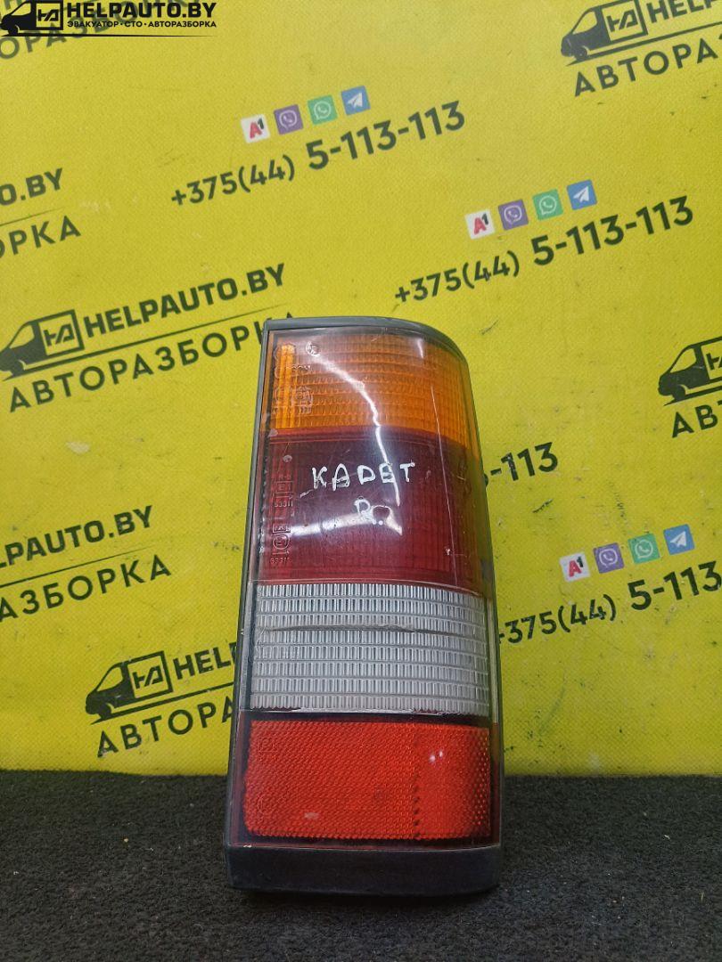 фонарь задний правый Opel Kadett D (1979 - 1984), 1.4 л., бензин, МКПП, зеленый, хетчбэк 5 дв. - фото №1