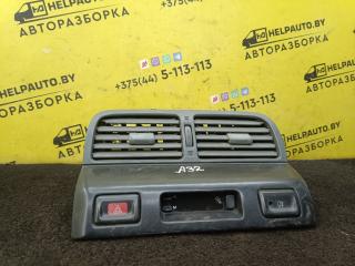 дефлектор обдува салона Nissan Maxima A32 1997, 2.0 л., бензин, МКПП, серый, седан