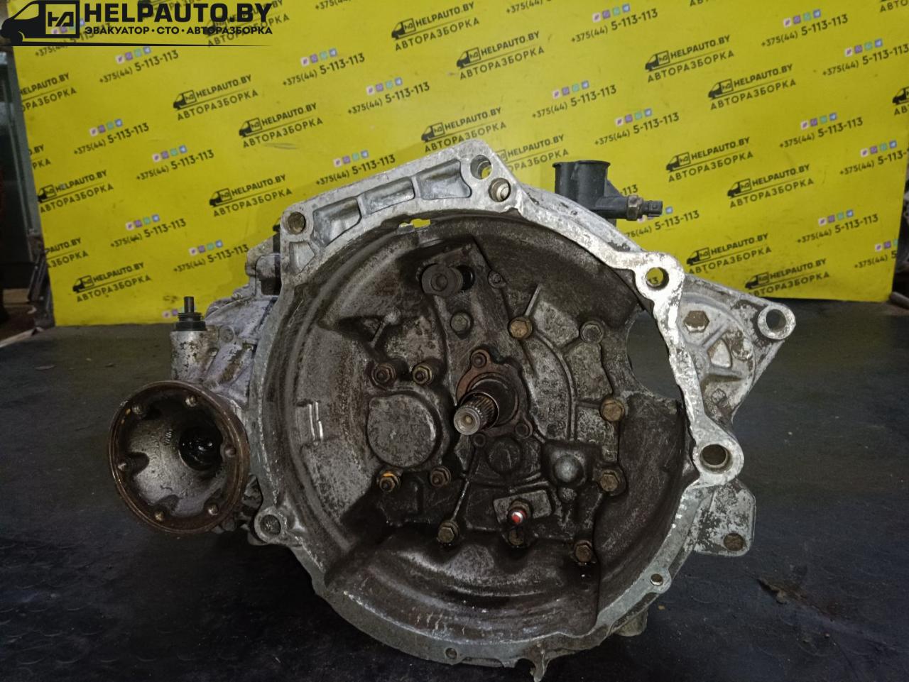 цилиндр сцепления рабочий Volkswagen Passat B3 1992, 1.9 л., 1Y, дизель, 5МКПП, серый, седан - фото №1
