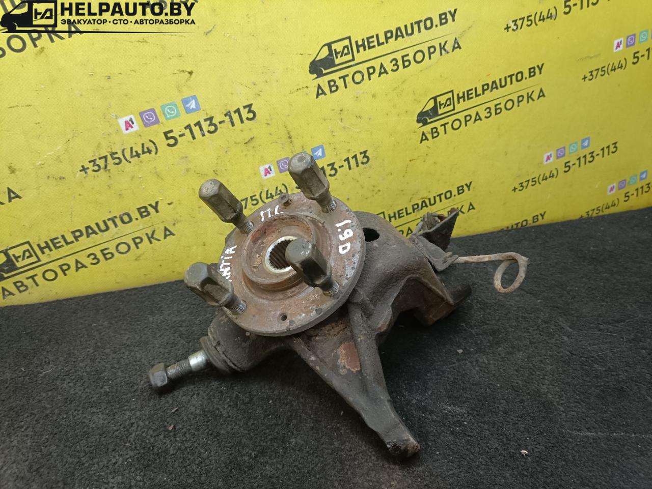 ступица передняя левая Citroen Xantia 1 поколение 1994, 1.9 л., дизель, МКПП, бордовый, хетчбэк 5 дв., передний привод - фото №1