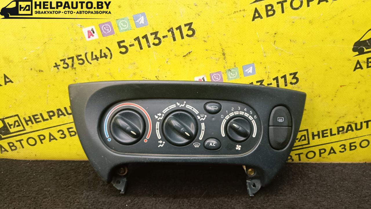 блок управления печки / климат-контроля Renault Scenic 1 поколение 1998, 1.9 л., дизель, 5МКПП, голубой, минивэн, передний привод - фото №1