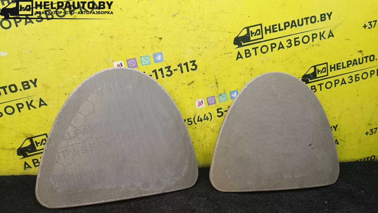 Накладка (сетка) динамика Iran Khodro Samand 1 поколение 2009, 1.8 л., бензин, 5МКПП, черный, седан, передний привод - фото №1