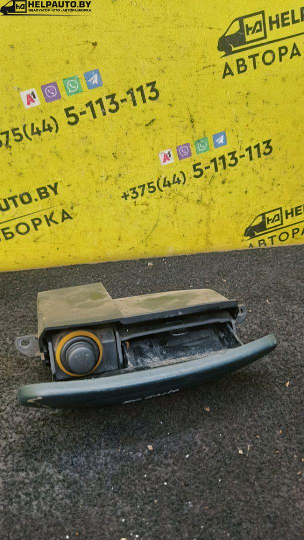 пепельница Renault Scenic 1 поколение 1998, 1.9 л., дизель, 5МКПП, голубой, минивэн, передний привод - фото №1