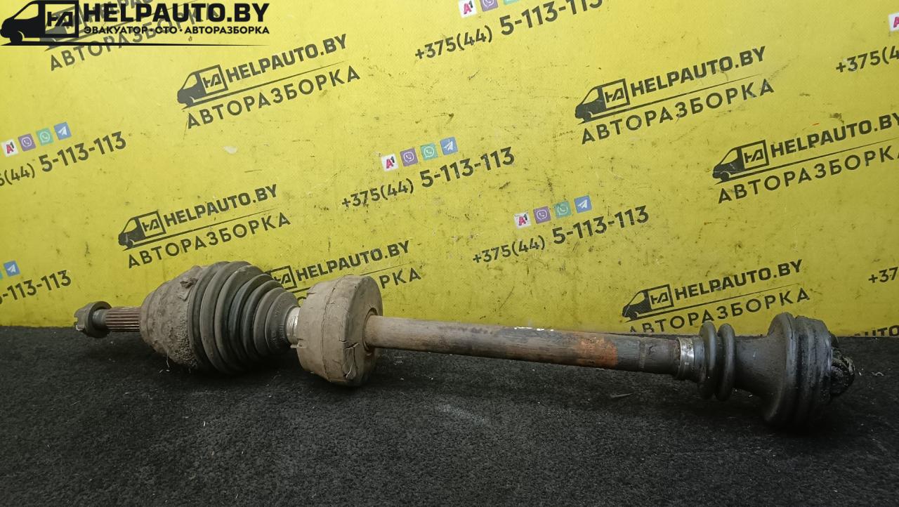 полуось передняя правая (приводной вал, ШРУС) Renault Scenic 1 поколение 1998, 1.9 л., дизель, 5МКПП, голубой, минивэн, передний привод - фото №1