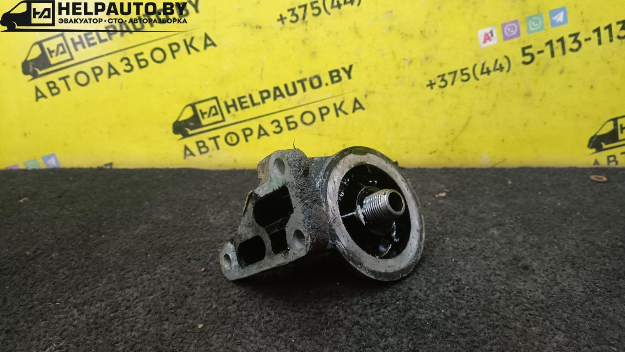 корпус масляного фильтра Volkswagen Golf 2 поколение 1990, 1.6 л., дизель, МКПП, красный, хетчбэк 5 дв., передний привод - фото №1