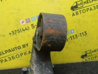 кронштейн двигателя Volkswagen Golf 2 поколение 1990, 1.6 л., дизель, МКПП, красный, хетчбэк 5 дв., передний привод