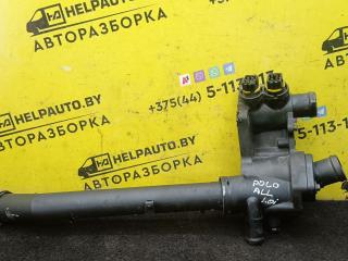 фланец (тройник) системы охлаждения Volkswagen Polo 3 поколение 1999, 1.0 л., ALL, бензин, 5МКПП, зеленый, хетчбэк 3 дв., передний привод
