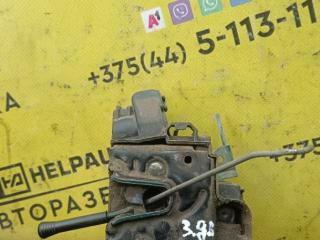 замок двери передней правой Volkswagen Polo 3 поколение 1999, 1.0 л., ALL, бензин, 5МКПП, зеленый, хетчбэк 3 дв., передний привод