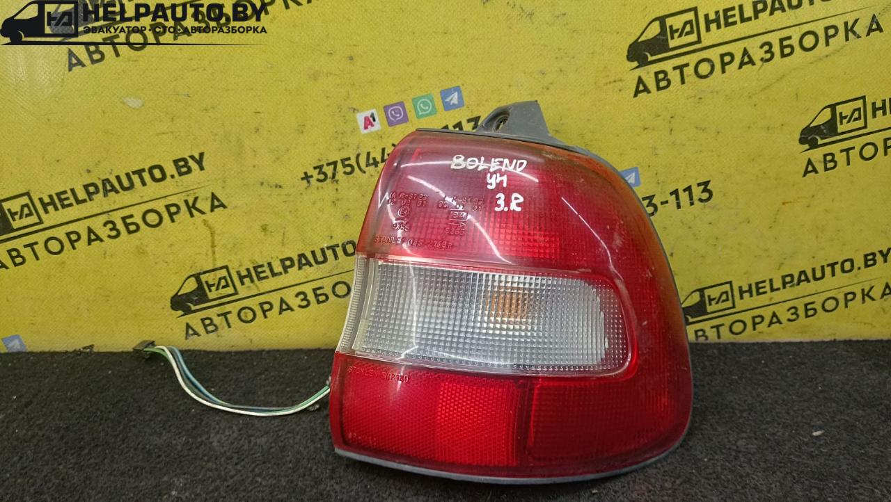 фонарь задний правый Suzuki Baleno 1 поколение (1995 - 2002), 1.6 л., G16B, бензин, МКПП, серебристый, универсал, передний привод - фото №1