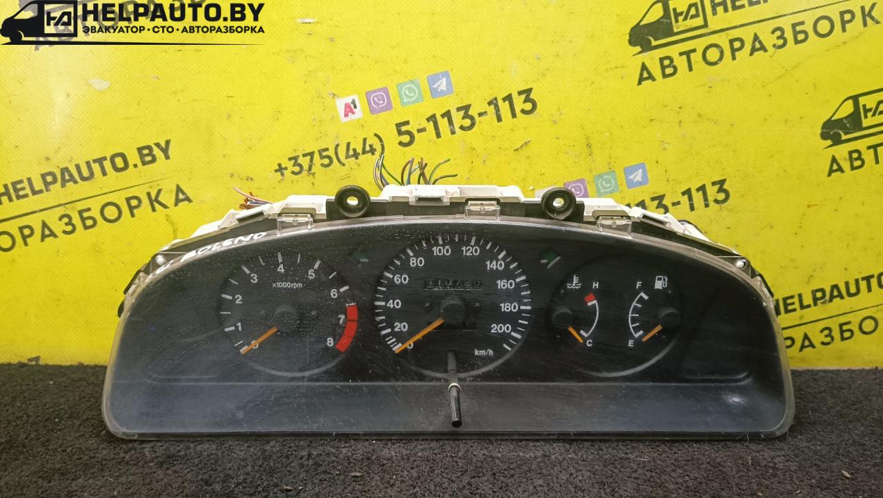 щиток приборов (приборная панель) Suzuki Baleno 1 поколение (1995 - 2002), 1.6 л., G16B, бензин, МКПП, серебристый, универсал, передний привод - фото №1