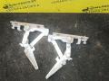 петля капота Opel Sintra 1 поколение 1999, 2.2 л., X 22 XE, бензин, МКПП, белый, минивэн, передний привод - фото №2