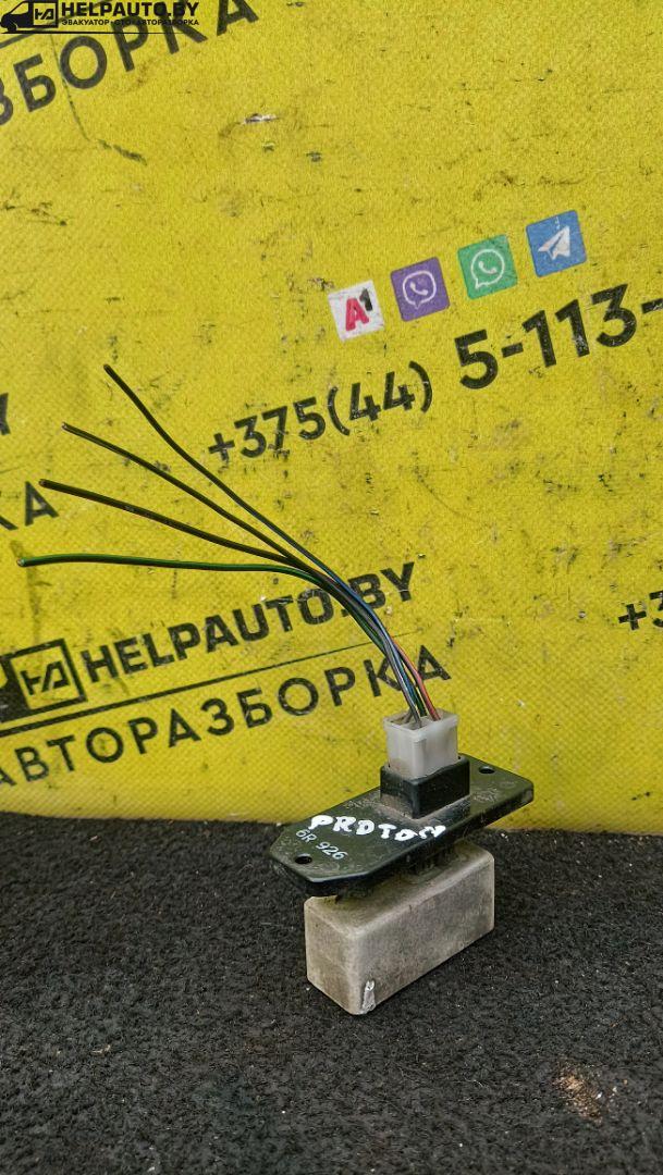 сопротивление печки Proton Persona  1 поколение 1998, 1.5 л., бензин, МКПП, зеленый, седан, передний привод - фото №1