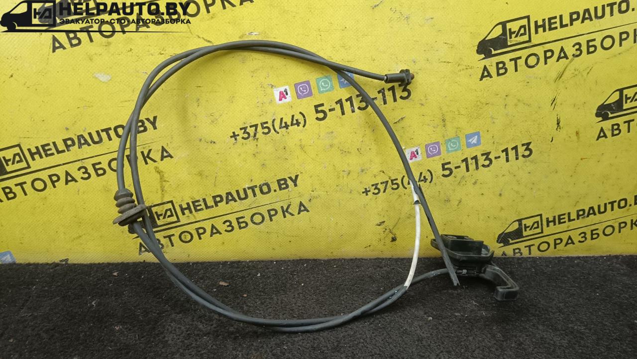 трос капота Volkswagen Polo 3 поколение 1999, 1.4 л., бензин, МКПП, черный, хетчбэк 3 дв., передний привод - фото №1