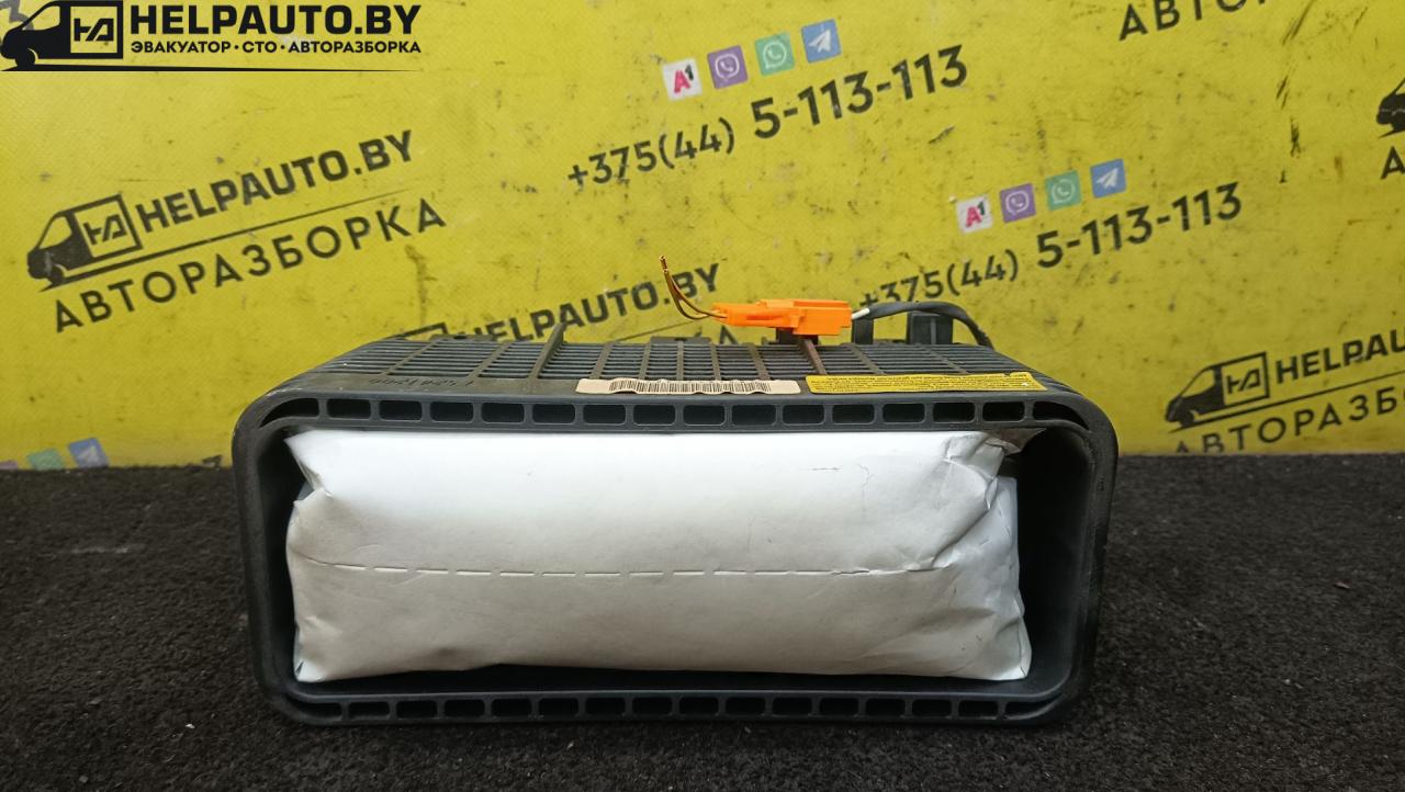 подушка безопасности пассажира Opel Vectra B 1997, 1.6 л., X 16 XEL, бензин, МКПП, красный, седан, передний привод - фото №1