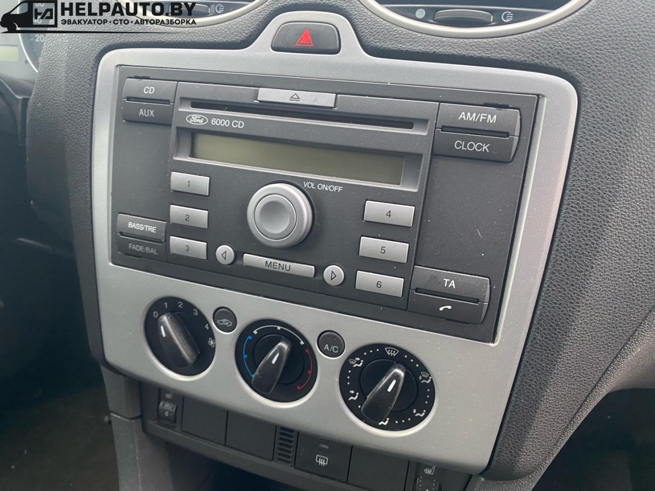 магнитола Ford Focus 2 поколение 2006, 1.6 л., HWDA, бензин, МКПП, красный, хетчбэк 5 дв., передний привод, FORD6000CD - фото №1