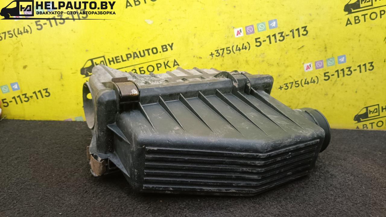 корпус воздушного фильтра Rover 200 Series 3 поколение 1999, 1.4 л., 14 K2F, бензин, 5МКПП, серебристый, хетчбэк 3 дв., передний привод - фото №1