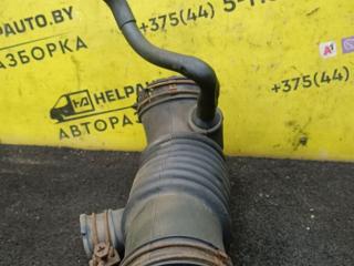 патрубок воздушного фильтра Hyundai Accent 3 поколение (MC) 2009, 1.5 л., бензин, 5МКПП, синий, седан