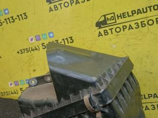 корпус воздушного фильтра Mazda 323 5 поколение 1994, 1.8 л., BP (DOHC), бензин, МКПП, красный, хетчбэк 5 дв., передний привод