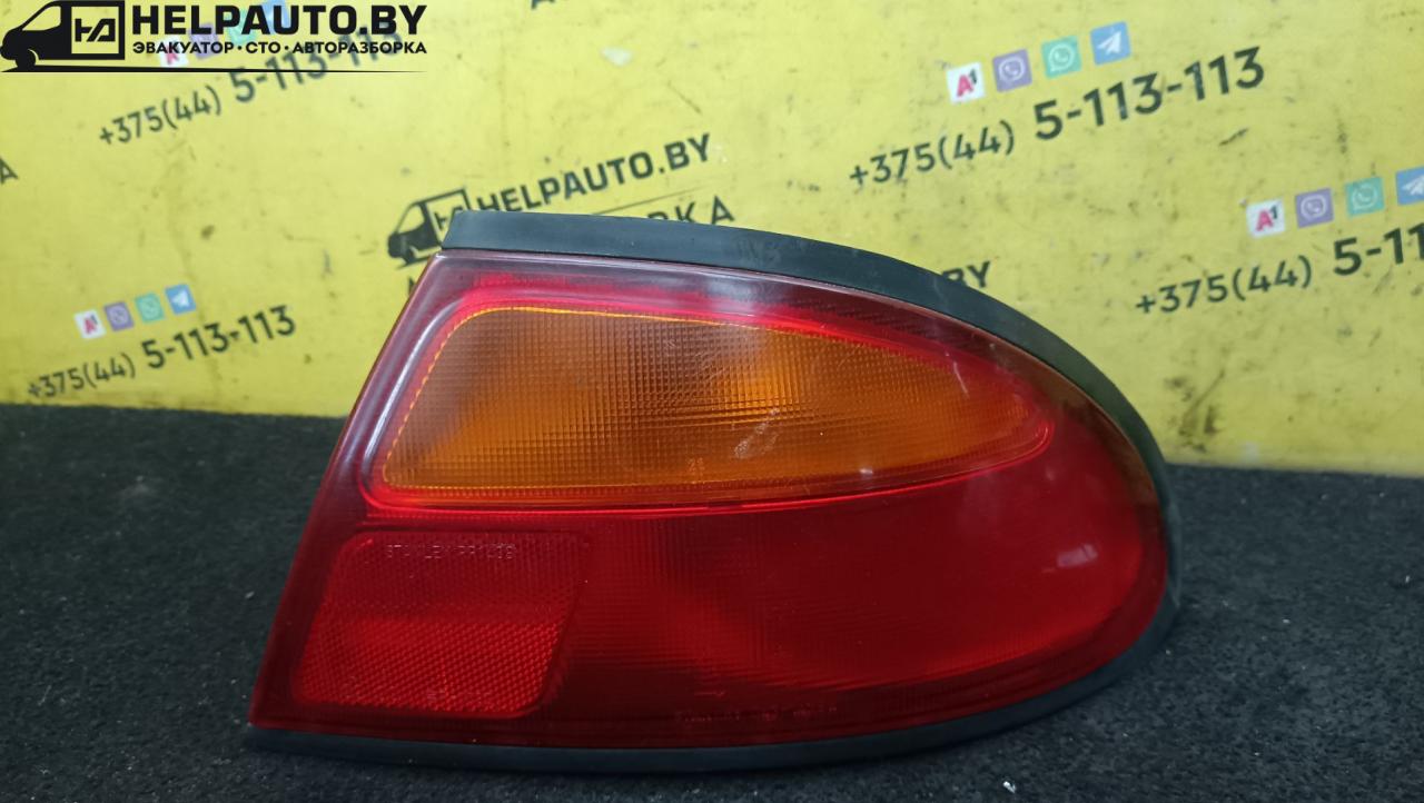 фонарь задний правый Mazda 323 5 поколение 1994, 1.8 л., BP (DOHC), бензин, МКПП, красный, хетчбэк 5 дв., передний привод - фото №1