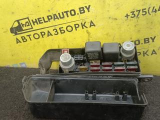блок предохранителей Toyota Corolla 5 поколение (E80) 1984, 1.3 л., бензин, МКПП, красный, хетчбэк 5 дв., передний привод
