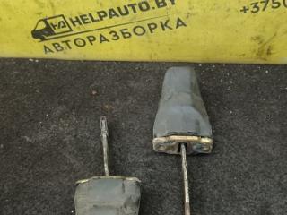 ограничитель открывания двери Volkswagen Passat B3 1993, 1.9 л., AAZ, дизель, 5МКПП, черный, универсал, передний привод