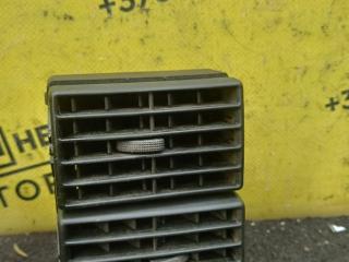 дефлектор обдува салона Audi 80 8C/B4 1994, 2.0 л., бензин, МКПП, зеленый, седан, передний привод