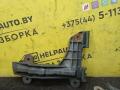 Крепление бампера заднего Audi 80 8C/B4 1994, 2.0 л., бензин, МКПП, зеленый, седан, передний привод - фото №5