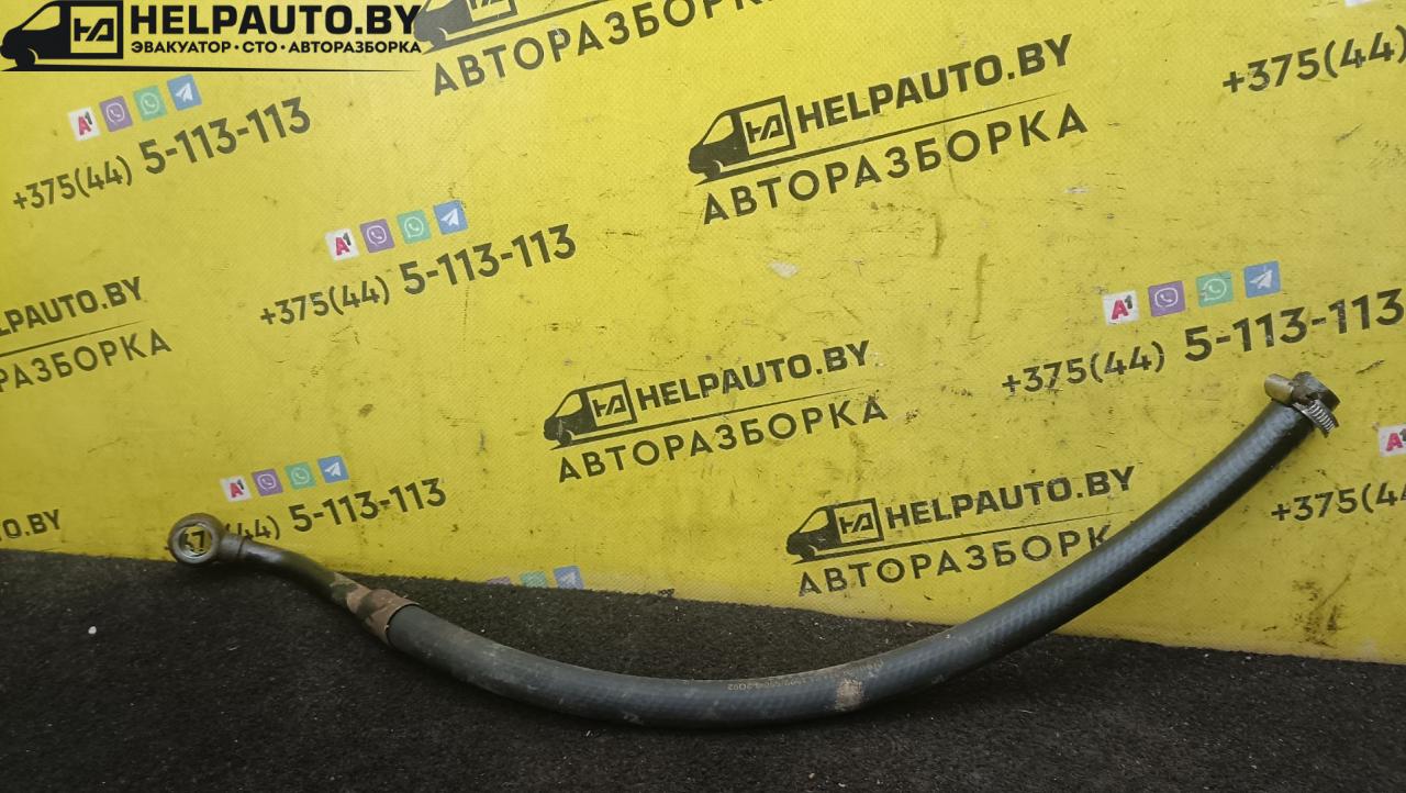 трубка гидроусилителя Audi 80 8C/B4 1994, 2.0 л., бензин, МКПП, зеленый, седан, передний привод - фото №1