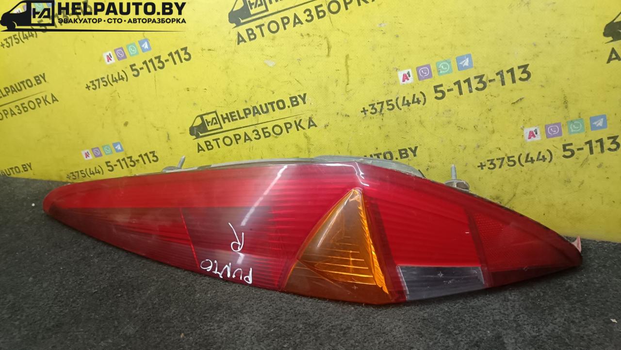фонарь задний правый Fiat Punto 2 поколение 2001, 1.2 л., 188 A4.000, бензин, МКПП, синий, хетчбэк 3 дв., передний привод - фото №1