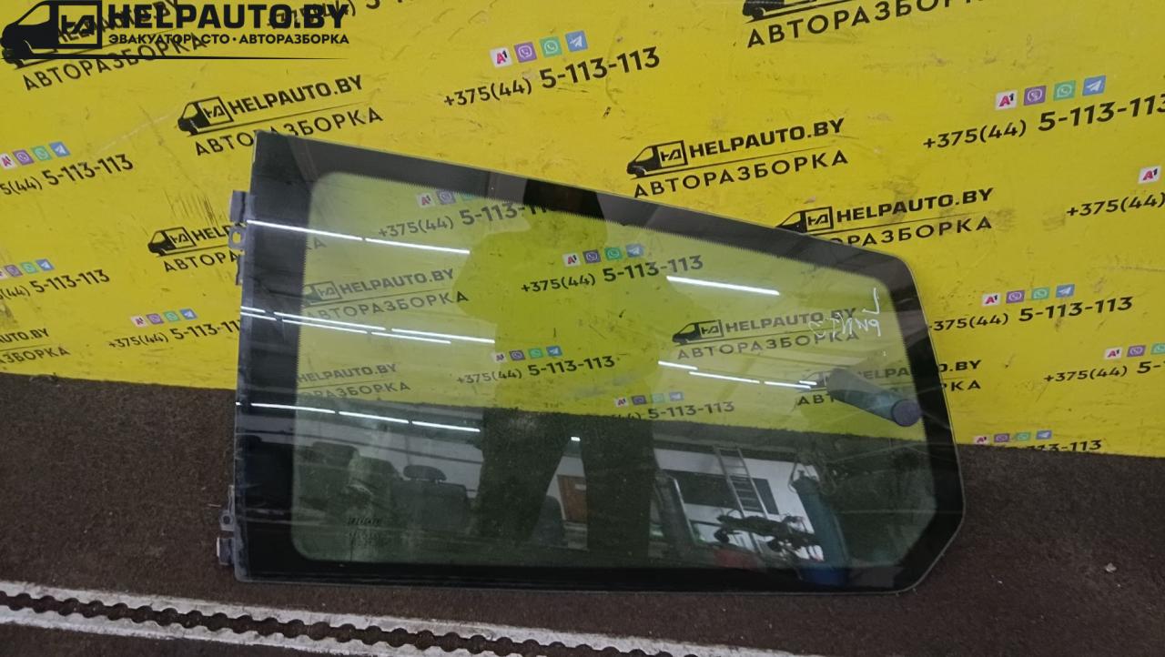 стекло кузовное боковое левое Fiat Punto 2 поколение 2002, 1.2 л., 188 A4.000, бензин, 5МКПП, серый, хетчбэк 3 дв., передний привод - фото №1