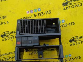 дефлектор обдува салона Audi 80 8C/B4 1994, 2.0 л., бензин, МКПП, зеленый, седан, передний привод