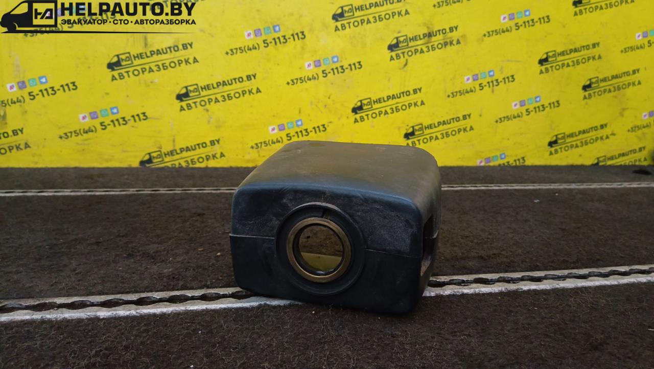 кожух рулевой колонки Audi 80 8C/B4 1994, 2.0 л., бензин, МКПП, зеленый, седан, передний привод - фото №1