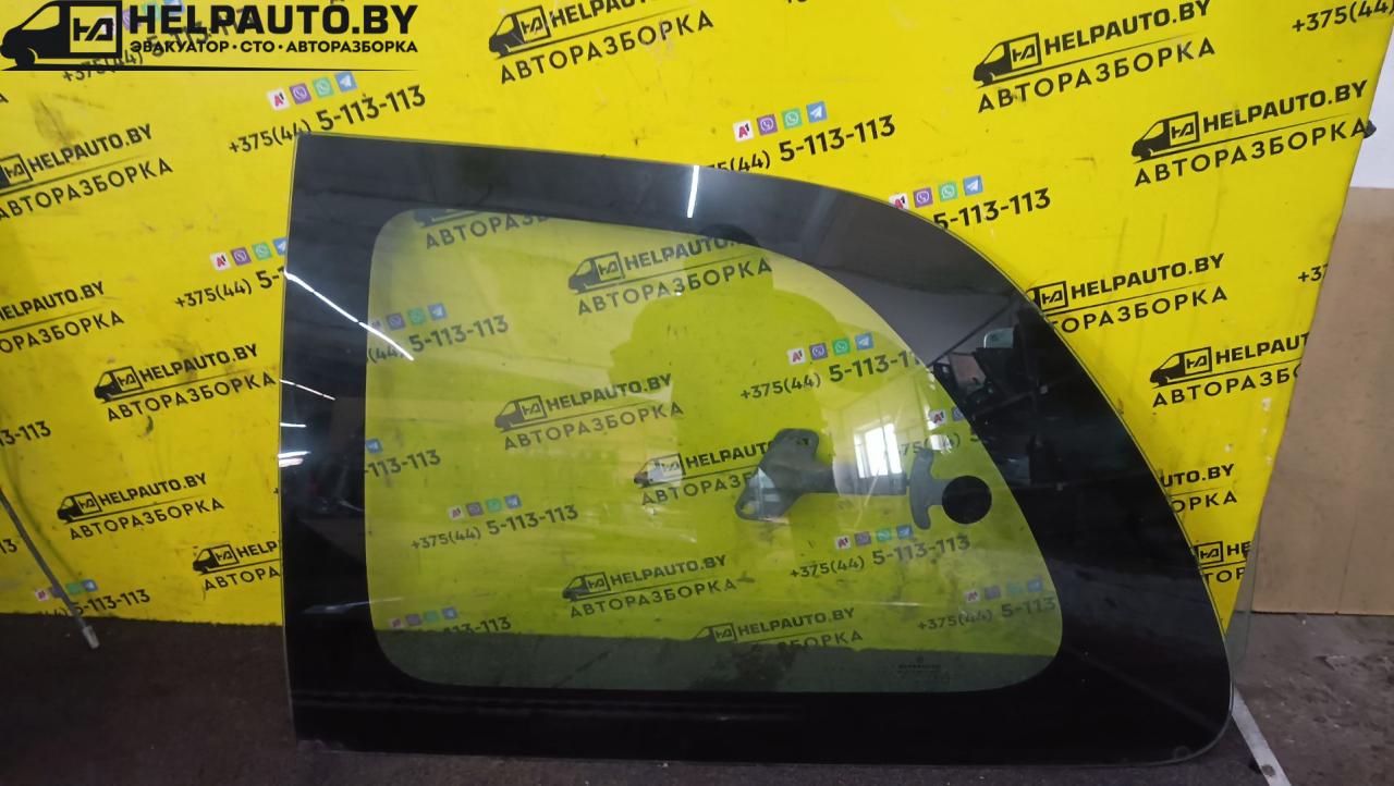 стекло кузовное боковое левое Dodge Caravan 3 поколение 1998, 2.4 л., EDZ, бензин, АКПП, минивэн - фото №1