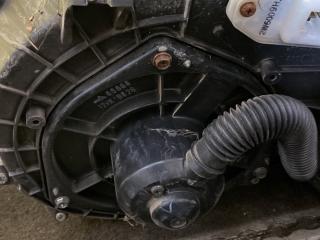 моторчик печки Nissan Maxima A33 (2000 - 2005), 3.0 л., бензин, АКПП, белый, седан, передний привод