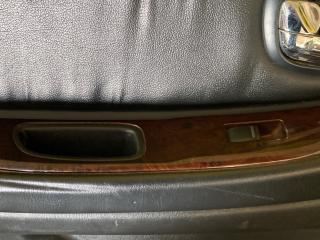 кнопка стеклоподъемника двери задней левой Nissan Maxima A33 (2000 - 2005), 3.0 л., бензин, АКПП, белый, седан, передний привод