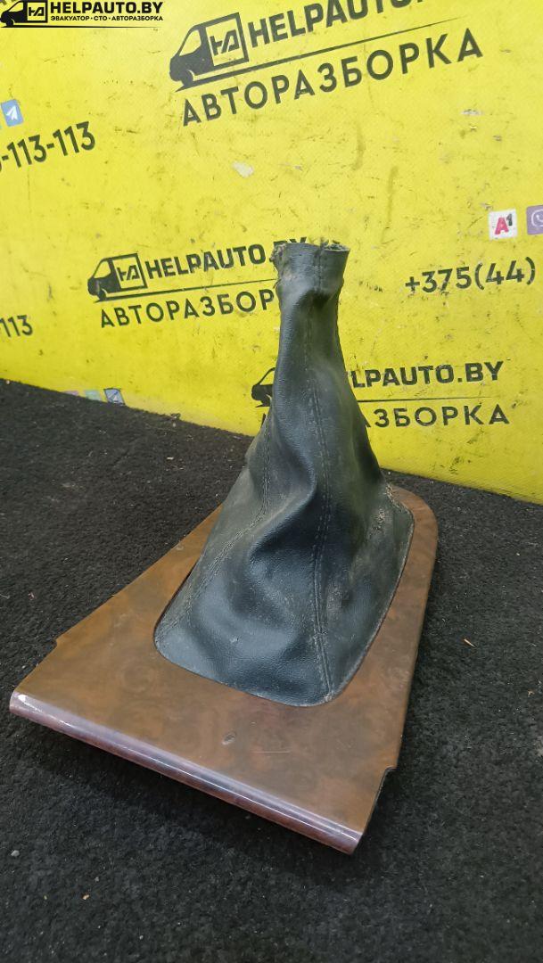 рамка обрамление кулисы Rover 400 Series 2 поколение 1996, 1.6 л., 16 K4F, бензин, МКПП, серебристый, седан, передний привод - фото №1