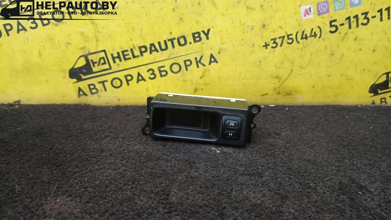 часы Rover 400 Series 2 поколение 1996, 1.6 л., 16 K4F, бензин, МКПП, серебристый, седан, передний привод - фото №1