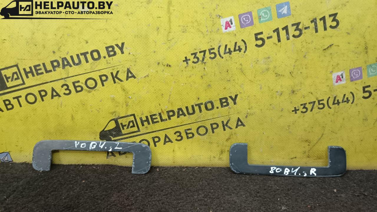 ручка наружная задняя правая Audi 80 8C/B4 1994, 2.0 л., бензин, МКПП, зеленый, седан, передний привод - фото №1