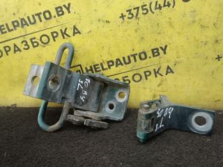 петля двери Audi 80 8C/B4 1994, 2.0 л., бензин, МКПП, зеленый, седан, передний привод